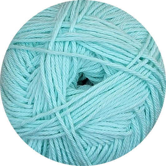 Ovillo de lana de microfibra Ukryl Baby Soft en color verde agua, ultra suave para tejidos de bebé