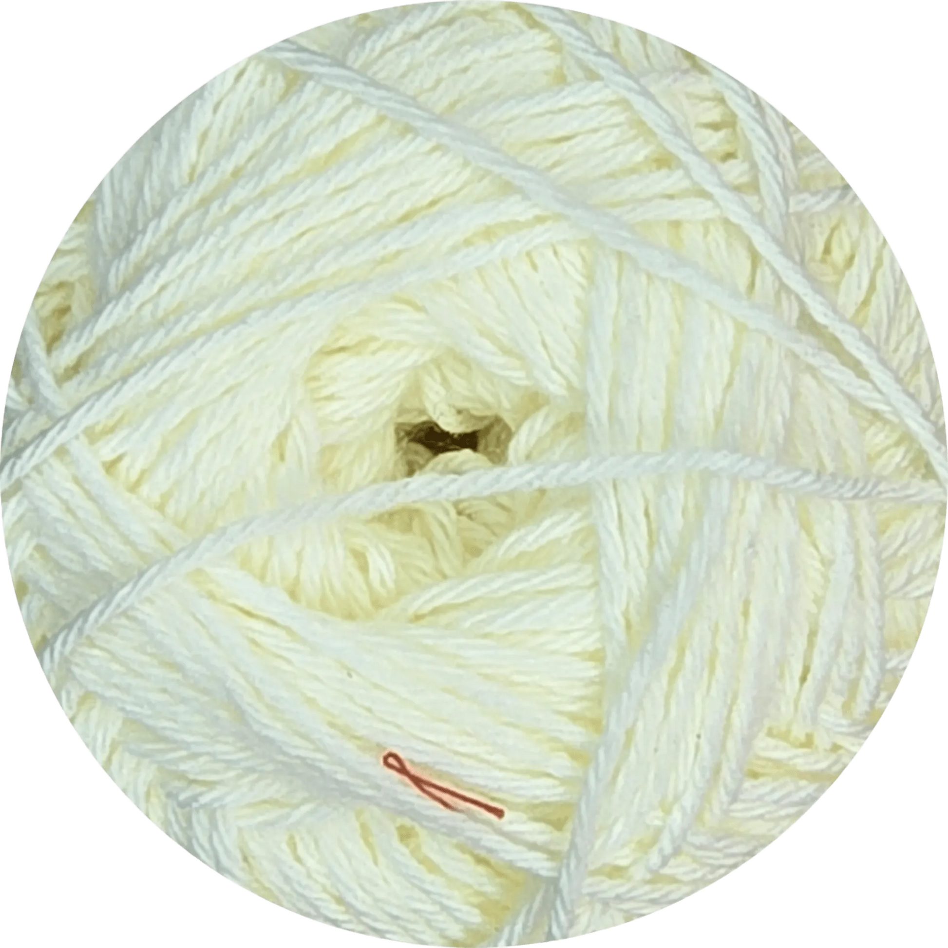 Mi Bebé de Ukryl, ovillo color crema, suave y perfecto para tejer prendas para bebés - La Madeja