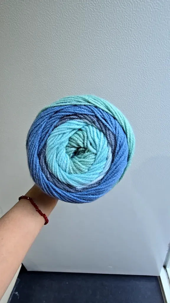 Ovillo Lana Grafiti 150g - 40