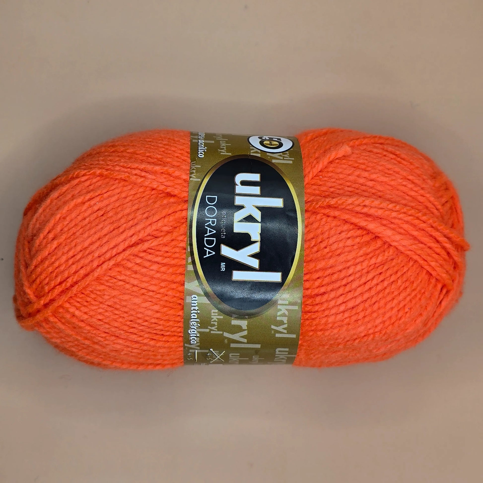 Lana Ukryl Etiqueta Dorada naranja, suave y antialérgica - La Madeja