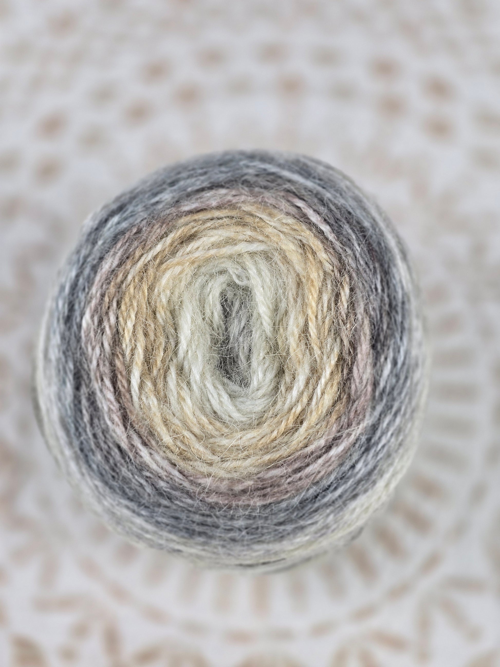 Alpaca Cake 100 grs - Color Gris Crudo