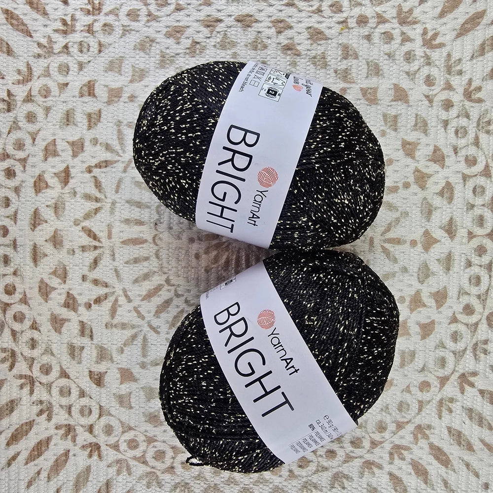 Ovillo YarnArt Bright – Dale brillo metálico a tus tejidos de fiesta – 80% Poliamida 20% Metálico - Color YA_BR_105