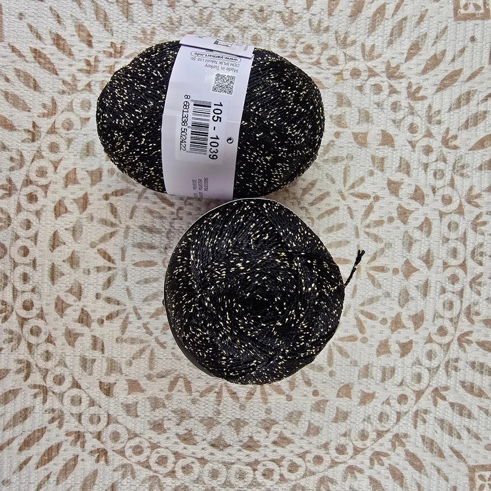 Ovillo YarnArt Bright – Dale brillo metálico a tus tejidos de fiesta – 80% Poliamida 20% Metálico - Color YA_BR_105