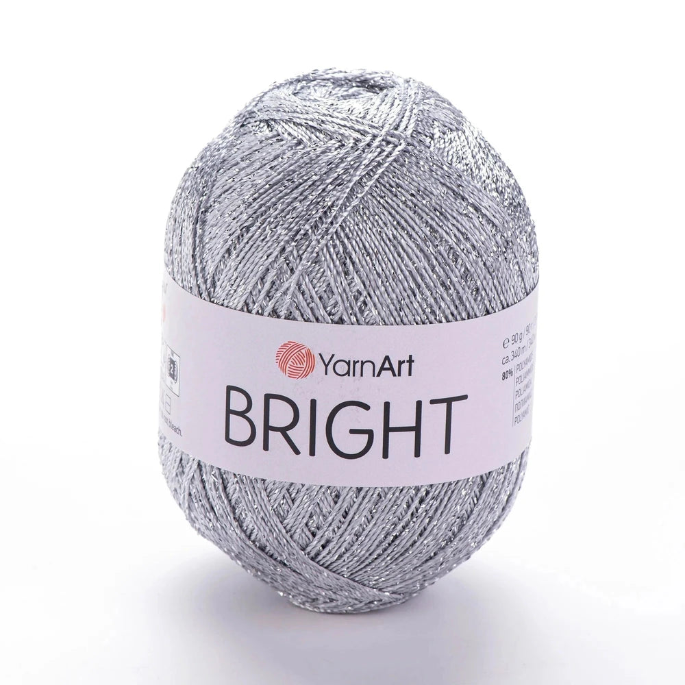 Ovillo YarnArt Bright, brillo metálico, variante de color.