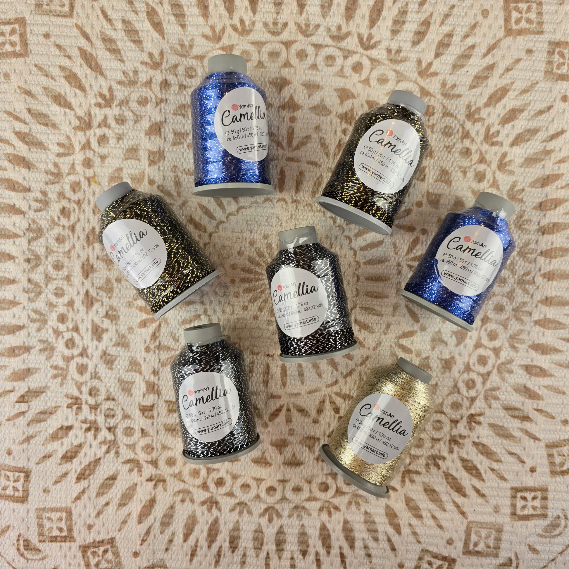 YarnArt Camellia – Hilo Metálico Fino con Brillo para Bordado y Detalles – 91% Poliéster 9% Poliéster Metálico