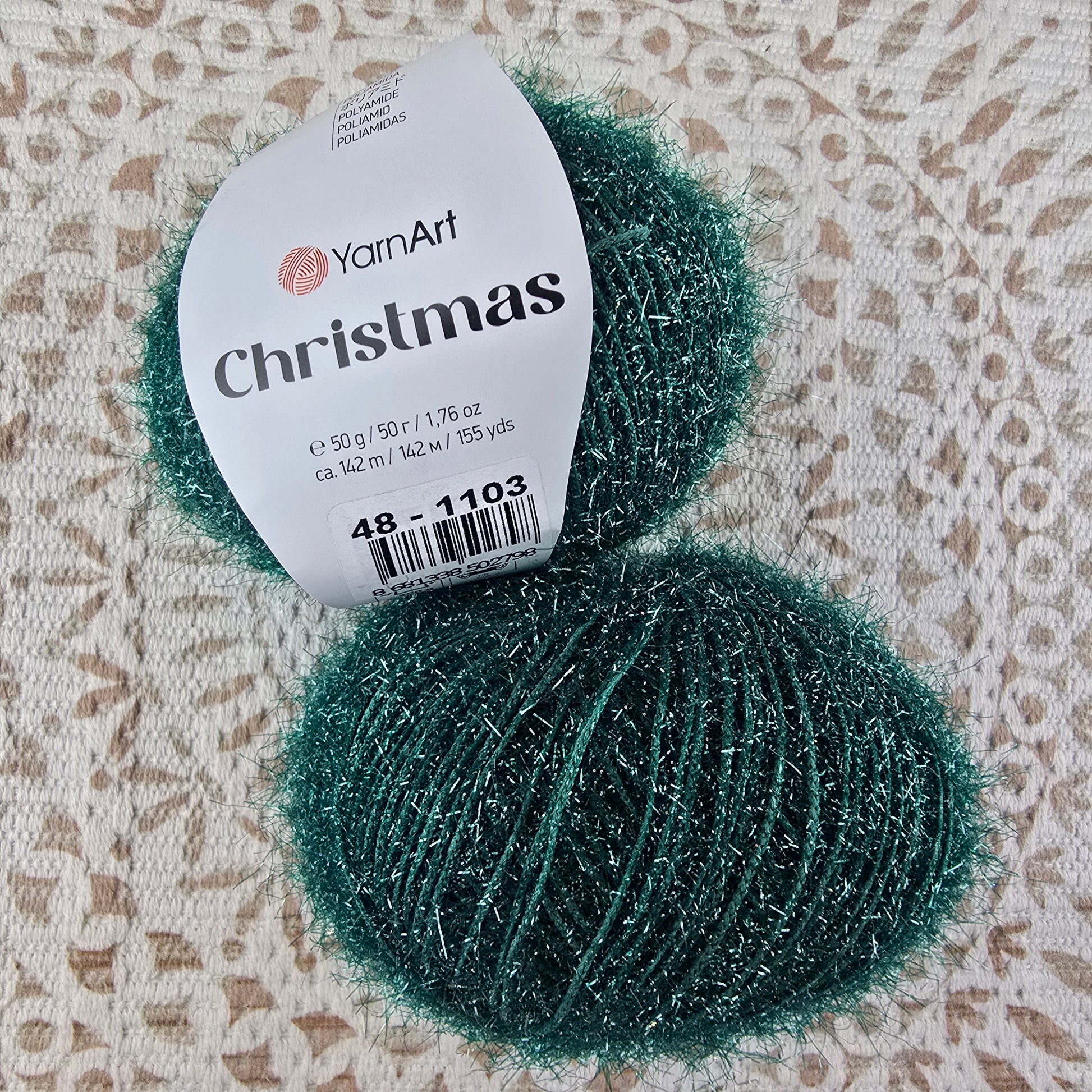 Hilo Christmas de YarnArt - Color Verde