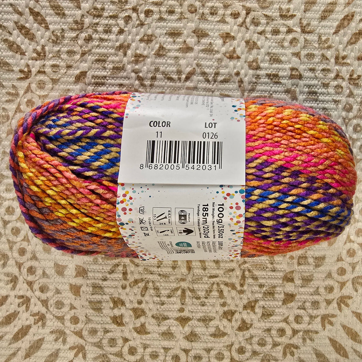 Confetti de Papatya – Ovillo Aran 100g – 100% Acrílico - Color 11_Magenta