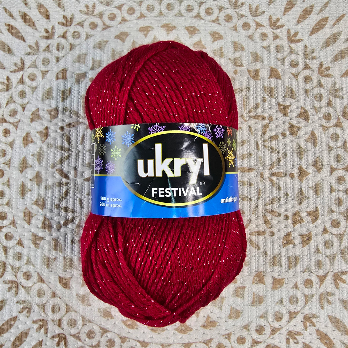 Festival de Ukryl – Ovillo con Brillo Lurex 100g – 94% Acrílico 6% Lurex - Color 1_Rojo