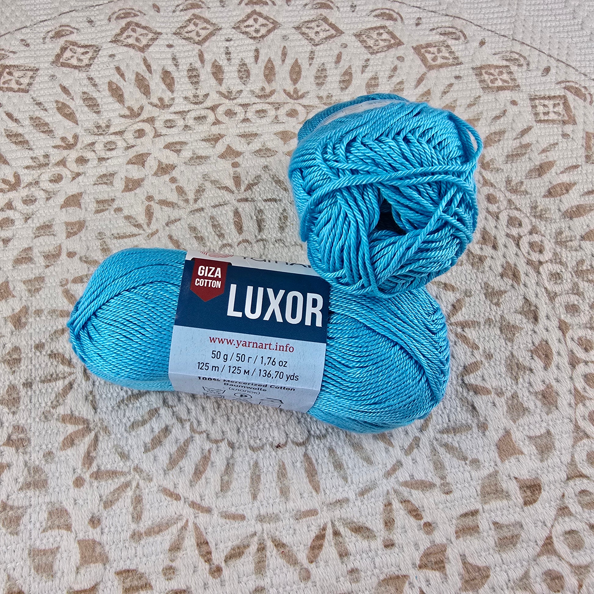 Ovillo de hilo YarnArt Luxor Giza Cotton 100% algodón mercerizado color turquesa celeste, ideal para tejer y crochet.