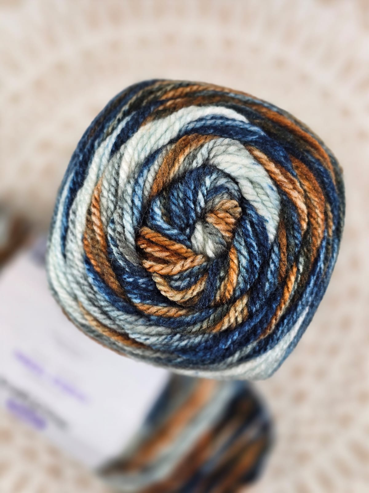 Lana Ámbar Terra Matizada 200 g Low Pilling - Color 11