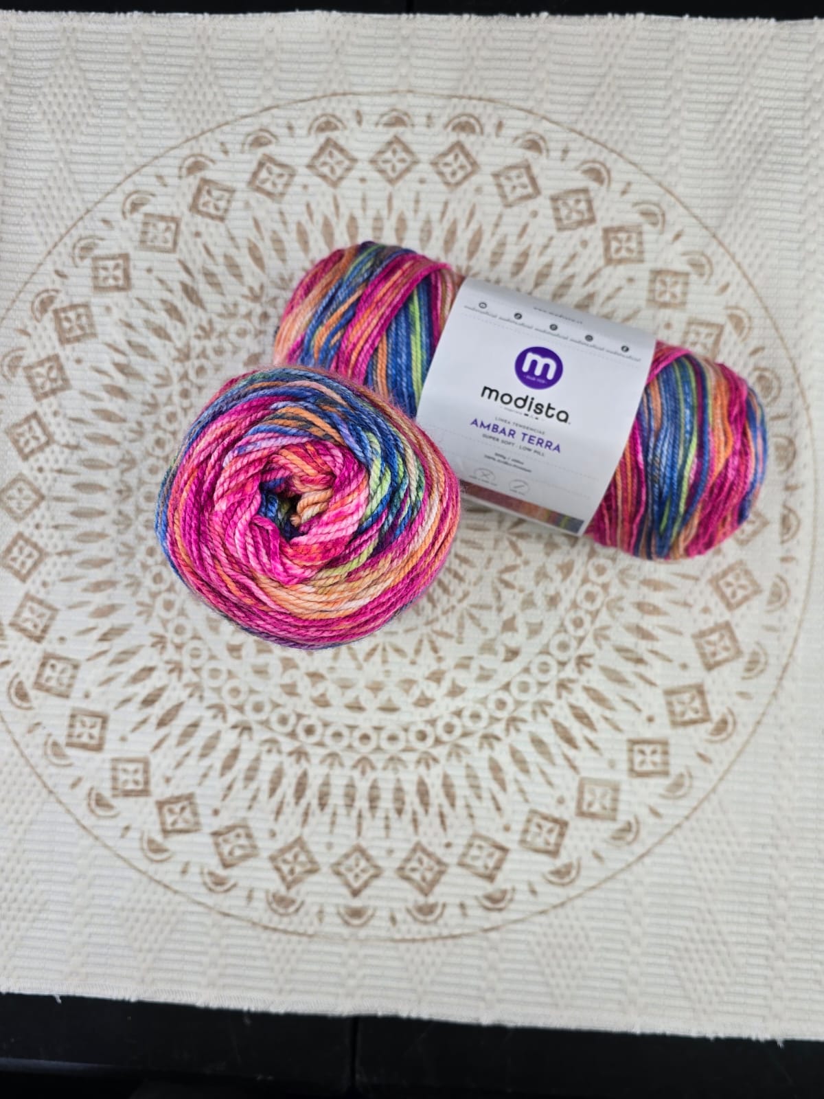 Lana Ámbar Terra Matizada 200 g Low Pilling - Color 27
