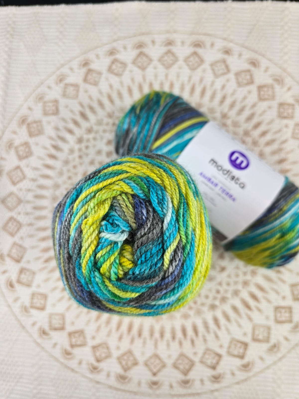 Lana Ámbar Terra Matizada 200 g Low Pilling - Color 30