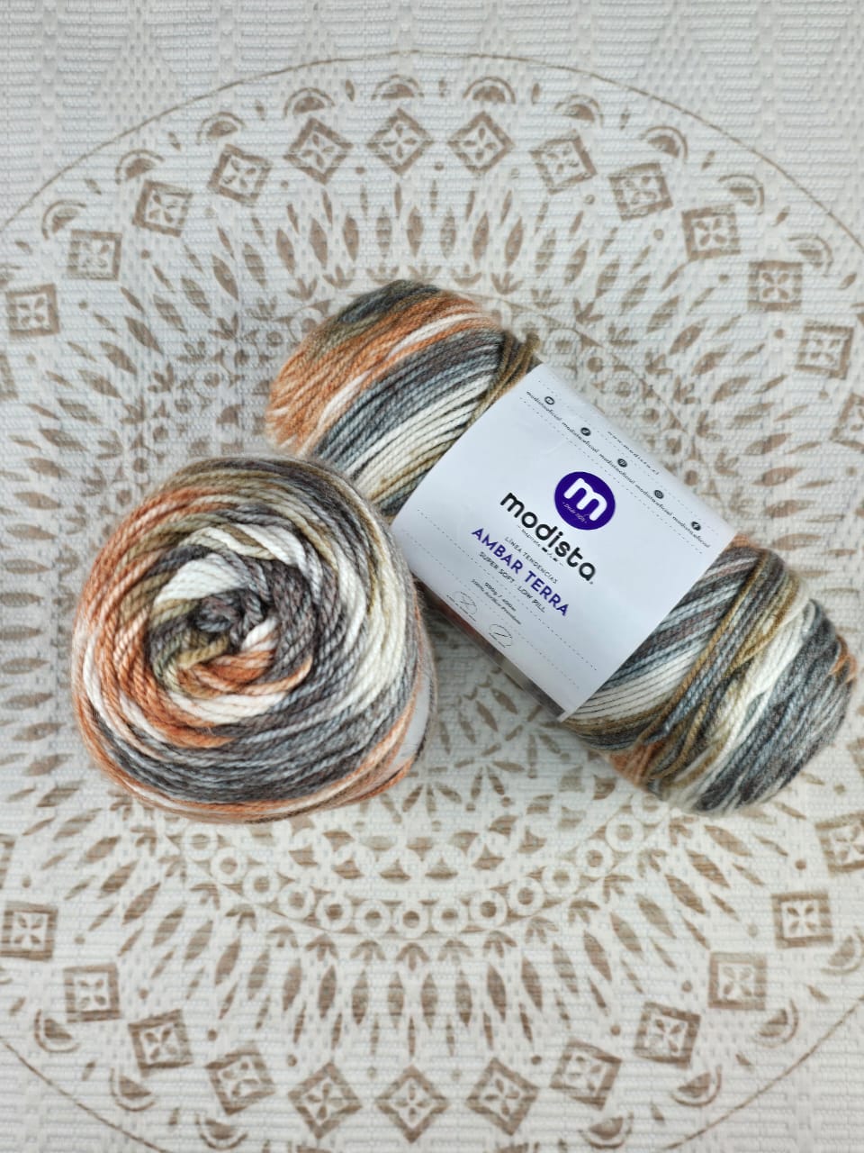 Lana Ámbar Terra Matizada 200 g Low Pilling - Color 31