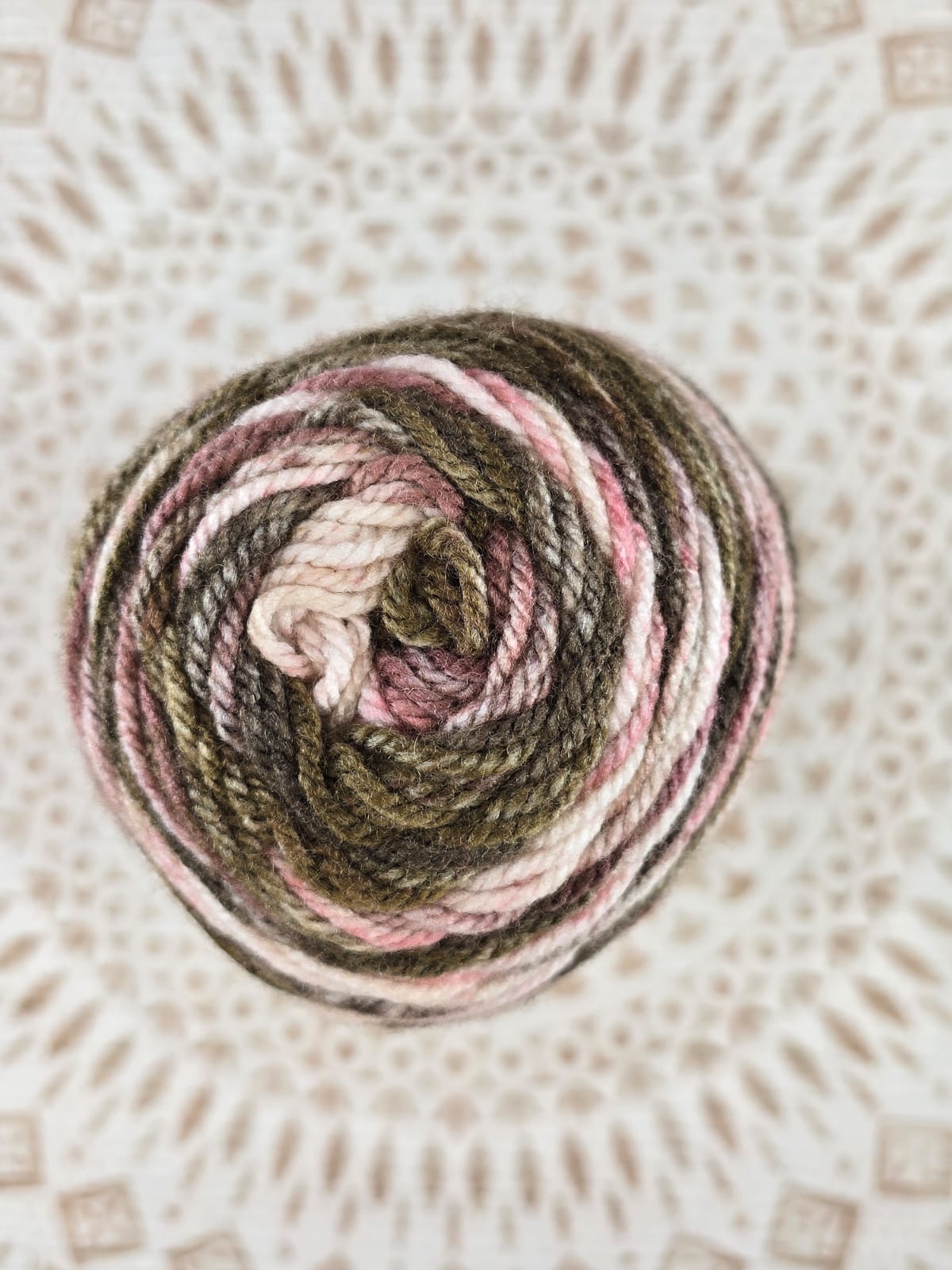 Lana Ámbar Terra Matizada 200 g Low Pilling - Color 9