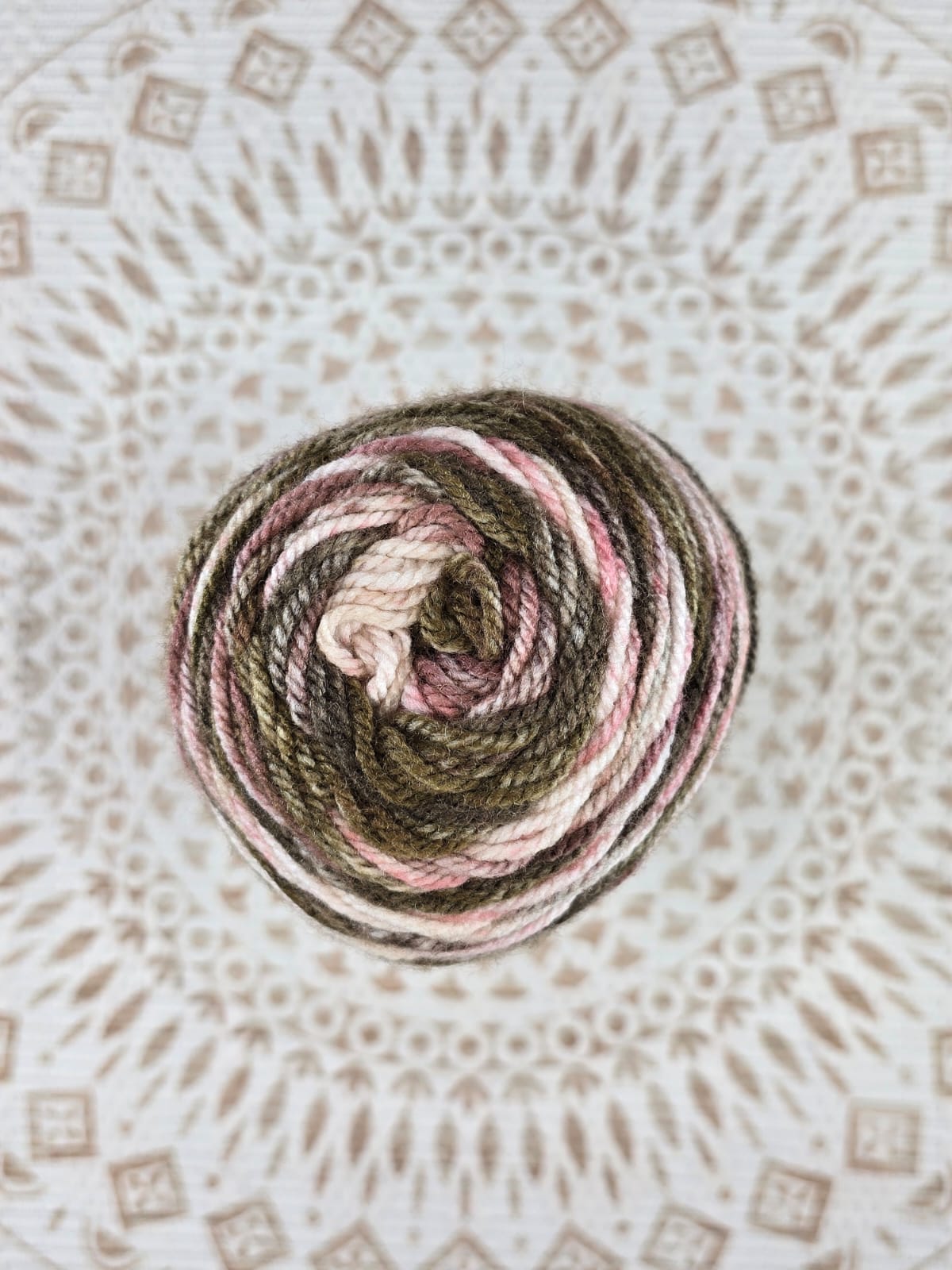 Lana Ámbar Terra Matizada 200 g Low Pilling - Color 9