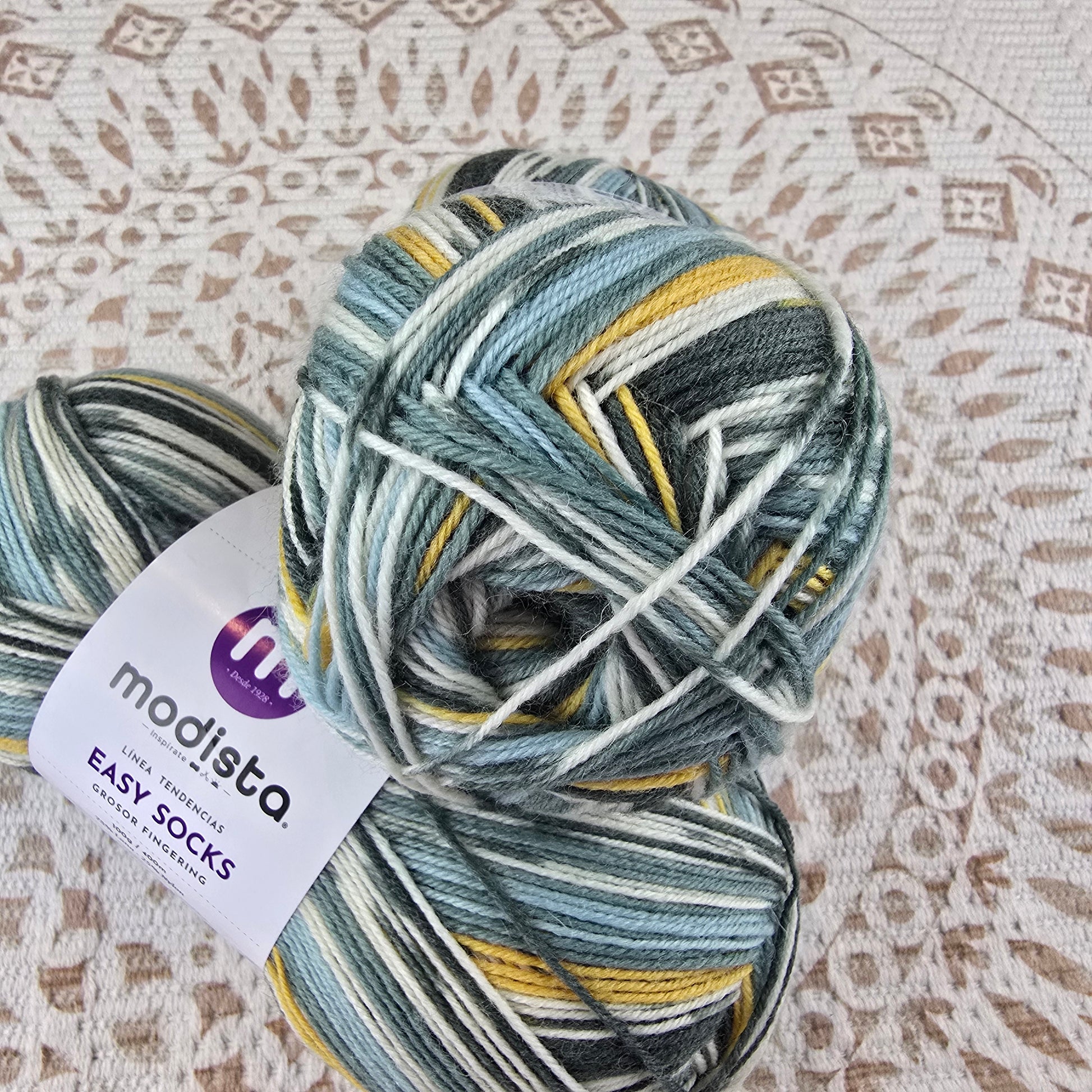 Lana Easy Socks de Modista - Color Gris_Oscuro_Blanco_Mostaza