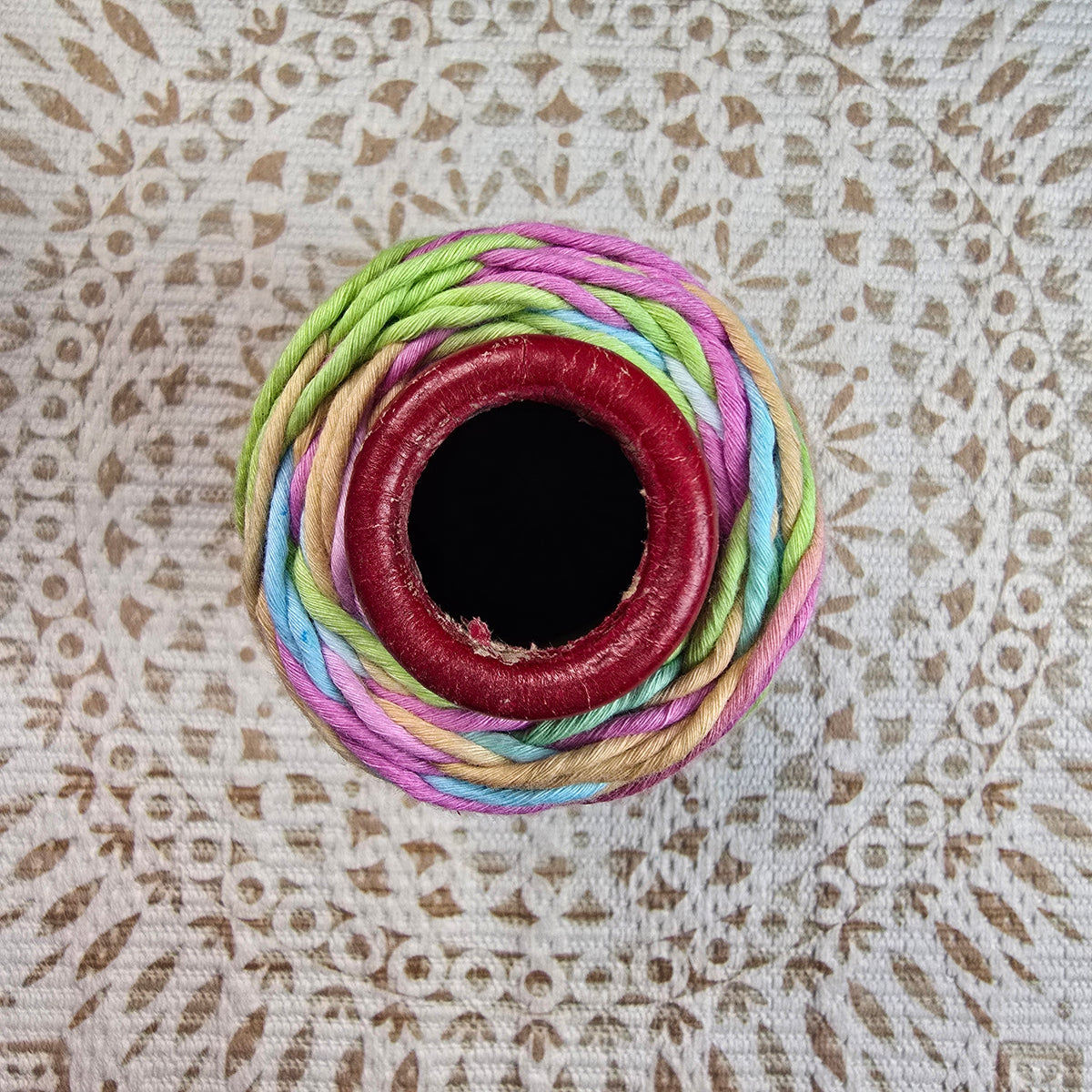 Macramé Estampado de Reginella – Hilo Grueso Multicolor 50% Algodón 50% Poliéster 200g - Color 915