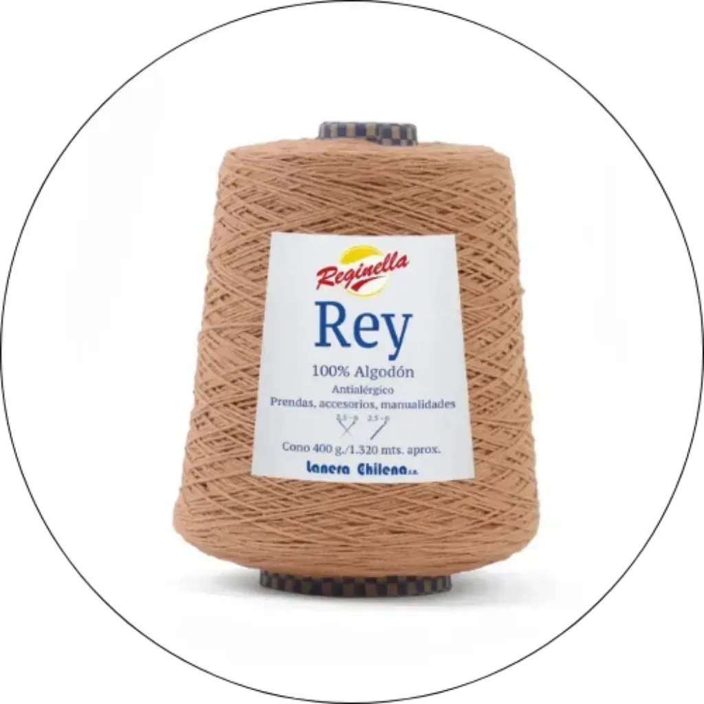 Cono de hilo de algodón 100% Reginella Rey color beige claro de 400g, ideal para tejidos, antialérgico.