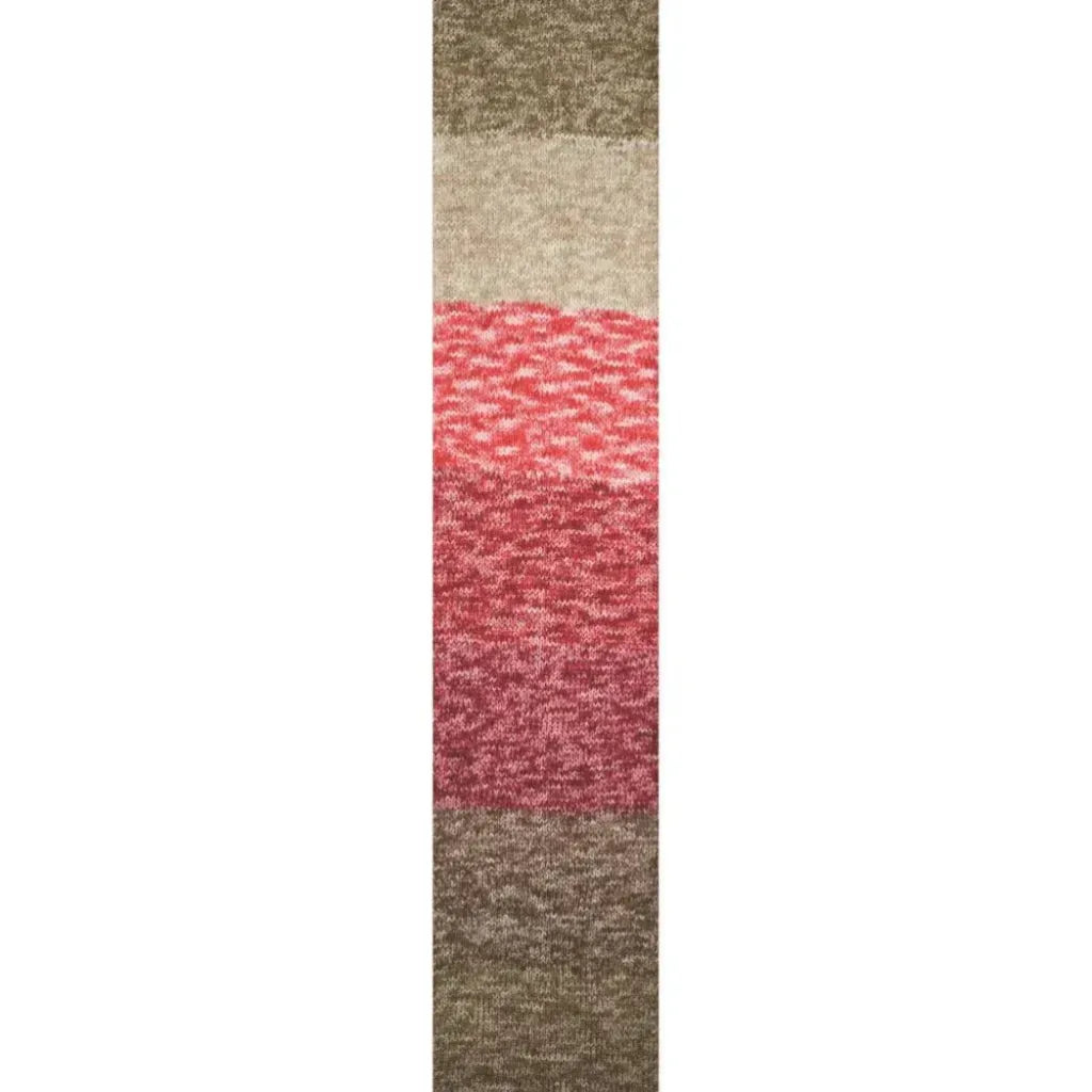 Muestra de tejido acrílico suave e hipoalergénico del Pack Ámbar Kids, con rayas en tonos tierra, beige y rojo, ideal para bebé.