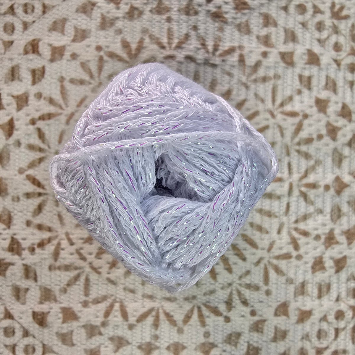 Elegance de YarnArt - Color Blanco